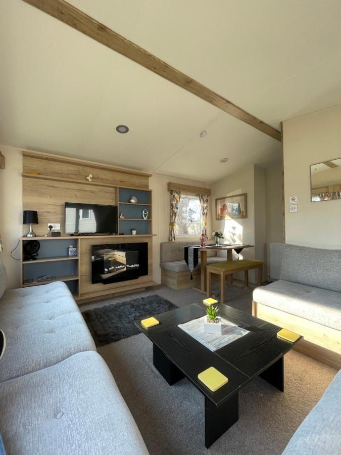 Deluxe, 3 Bed Holiday Home At Combe Haven Holiday Park Hastings Bagian luar foto