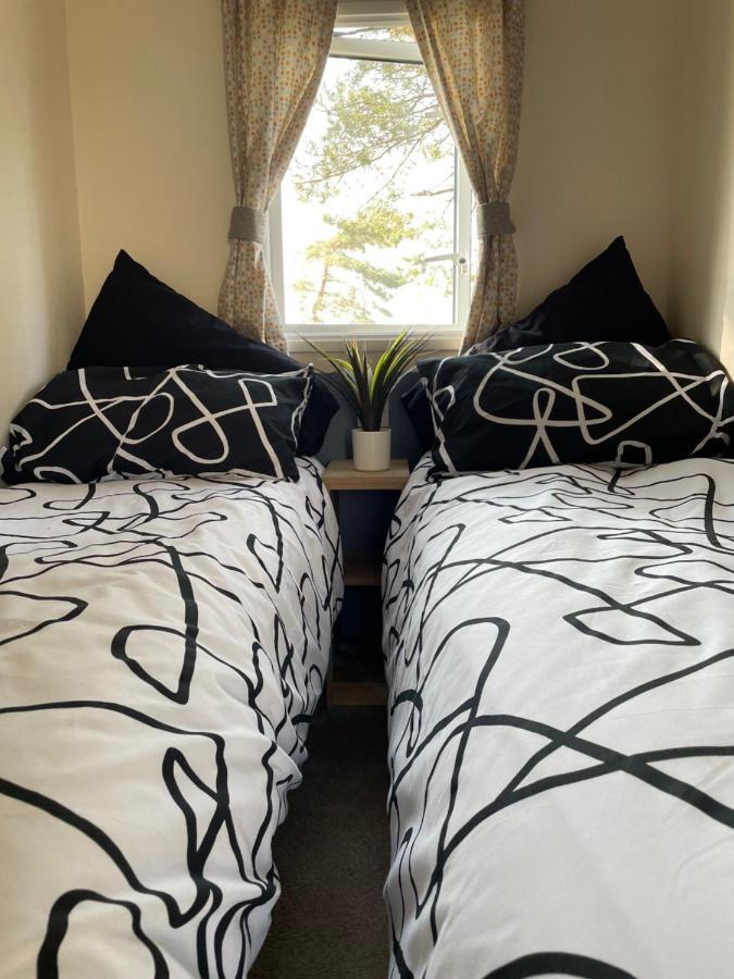 Deluxe, 3 Bed Holiday Home At Combe Haven Holiday Park Hastings Bagian luar foto